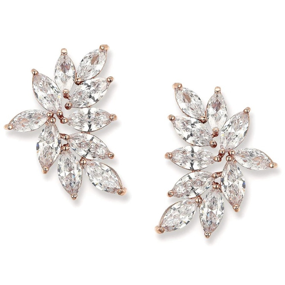 NWOT Classy Cluster Earrings
